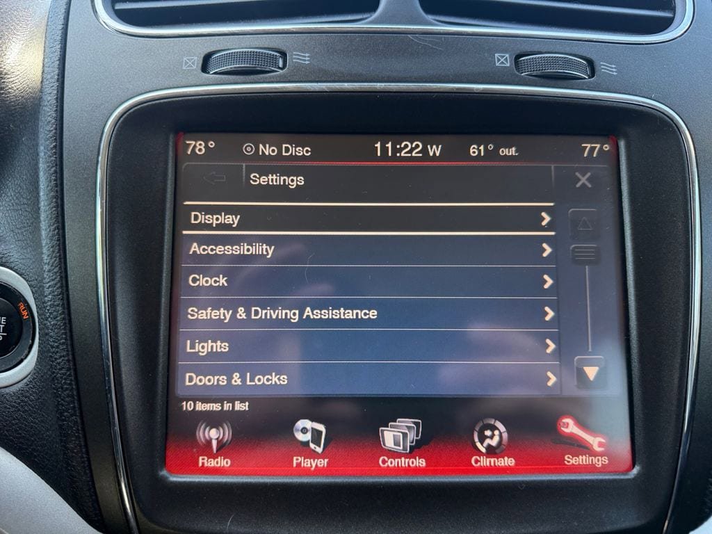 Used 2017 Dodge Journey SXT w/ Safe & Sound Group FWD image 27