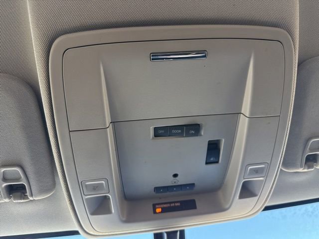 Used 2018 Chevrolet Silverado 1500 LTZ image 19