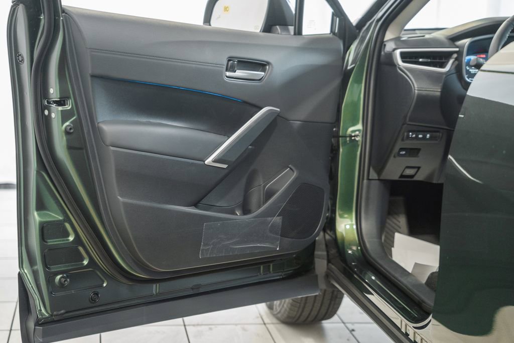 New 2026 Toyota Corolla Cross XLE image 39