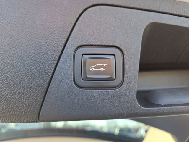 Used 2020 Buick Envision Essence image 17
