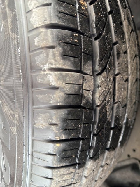 Used 2017 Nissan Pathfinder SV image 28