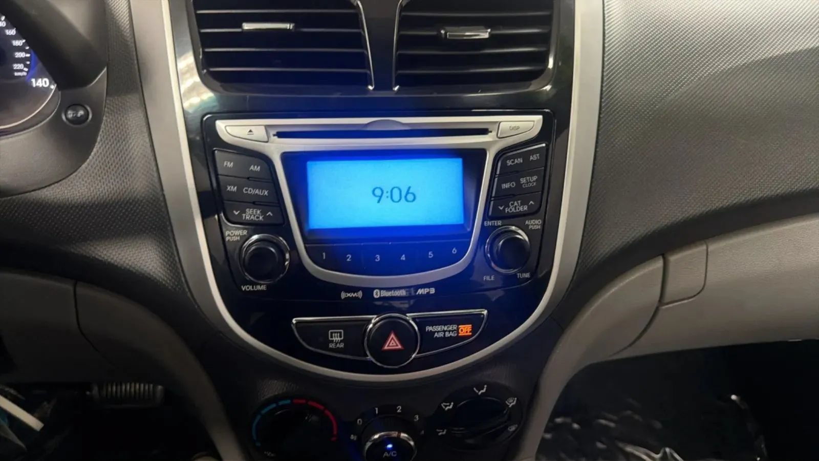 Used 2012 Hyundai Accent GLS w/ Premium Pkg 3 FWD image 13