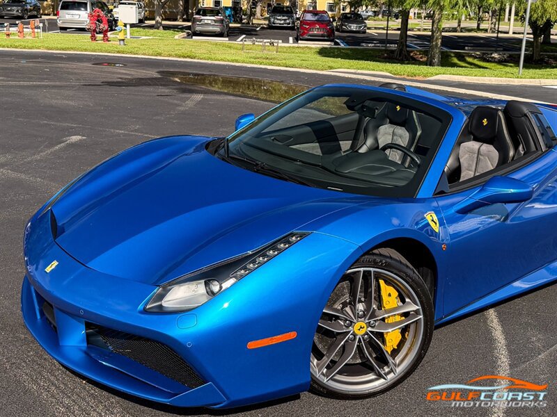 Used 2019 Ferrari 488 Spider RWD image 9