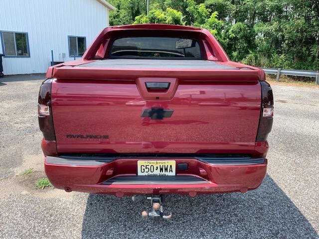 Used 2007 Chevrolet Avalanche LT w/ LT Preferred Equipment Group AWD/4WD image 13