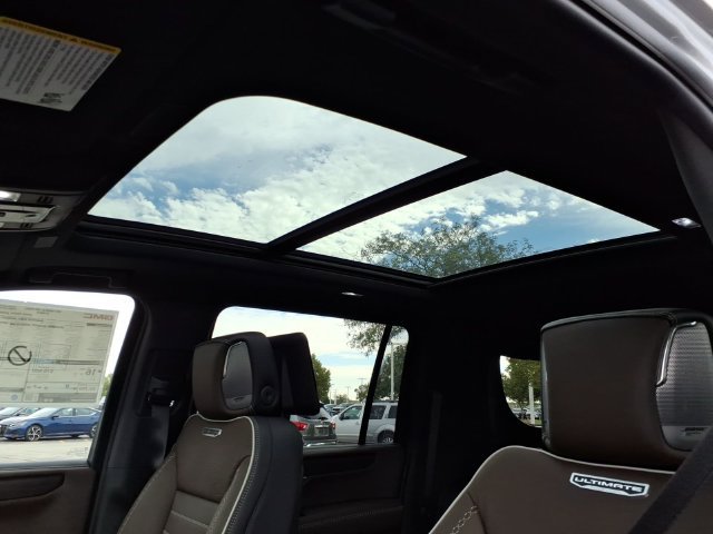 New 2027 GMC Yukon XL Denali Ultimate AWD/4WD image 15