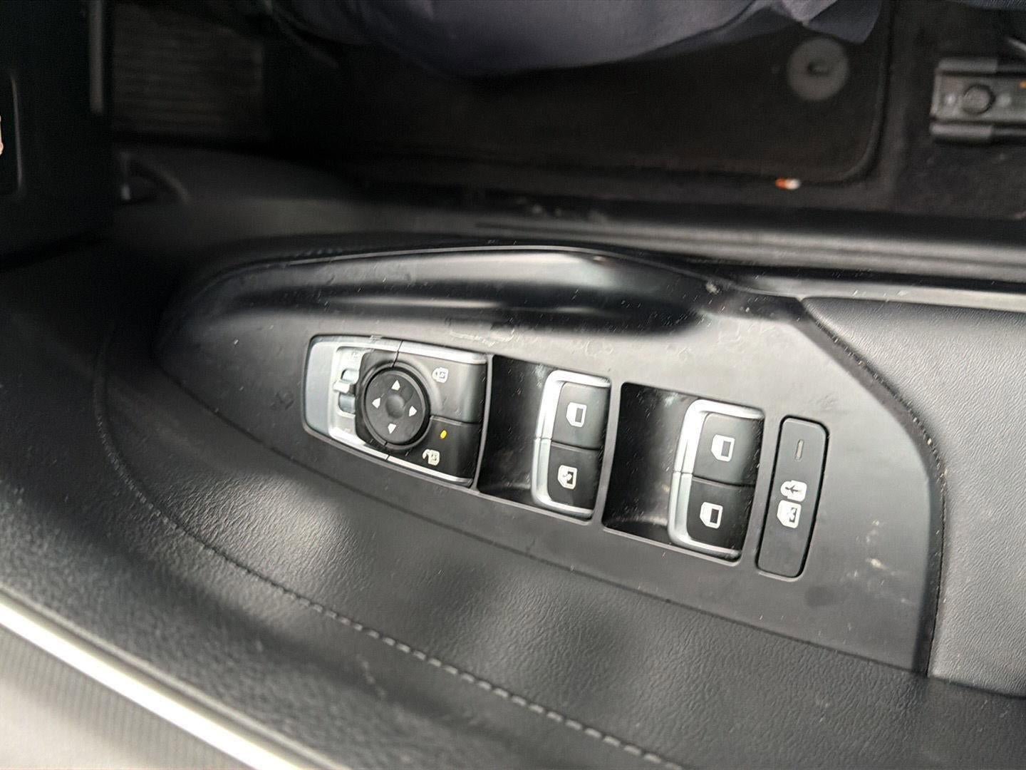 Used 2025 Kia K5 LXS FWD image 12