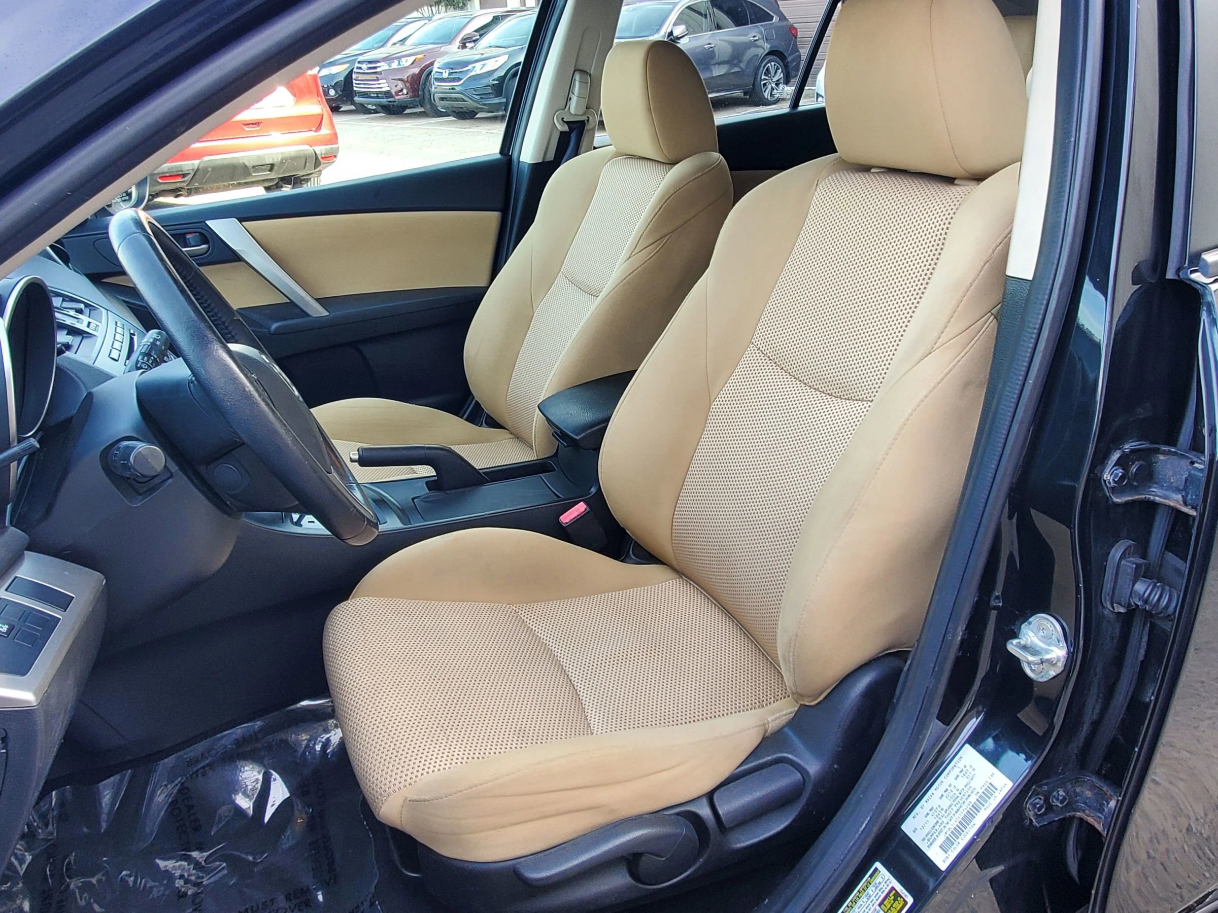 Used 2012 MAZDA MAZDA3 s Touring image 3