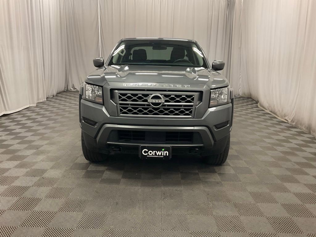 Used 2024 Nissan Frontier SV image 10