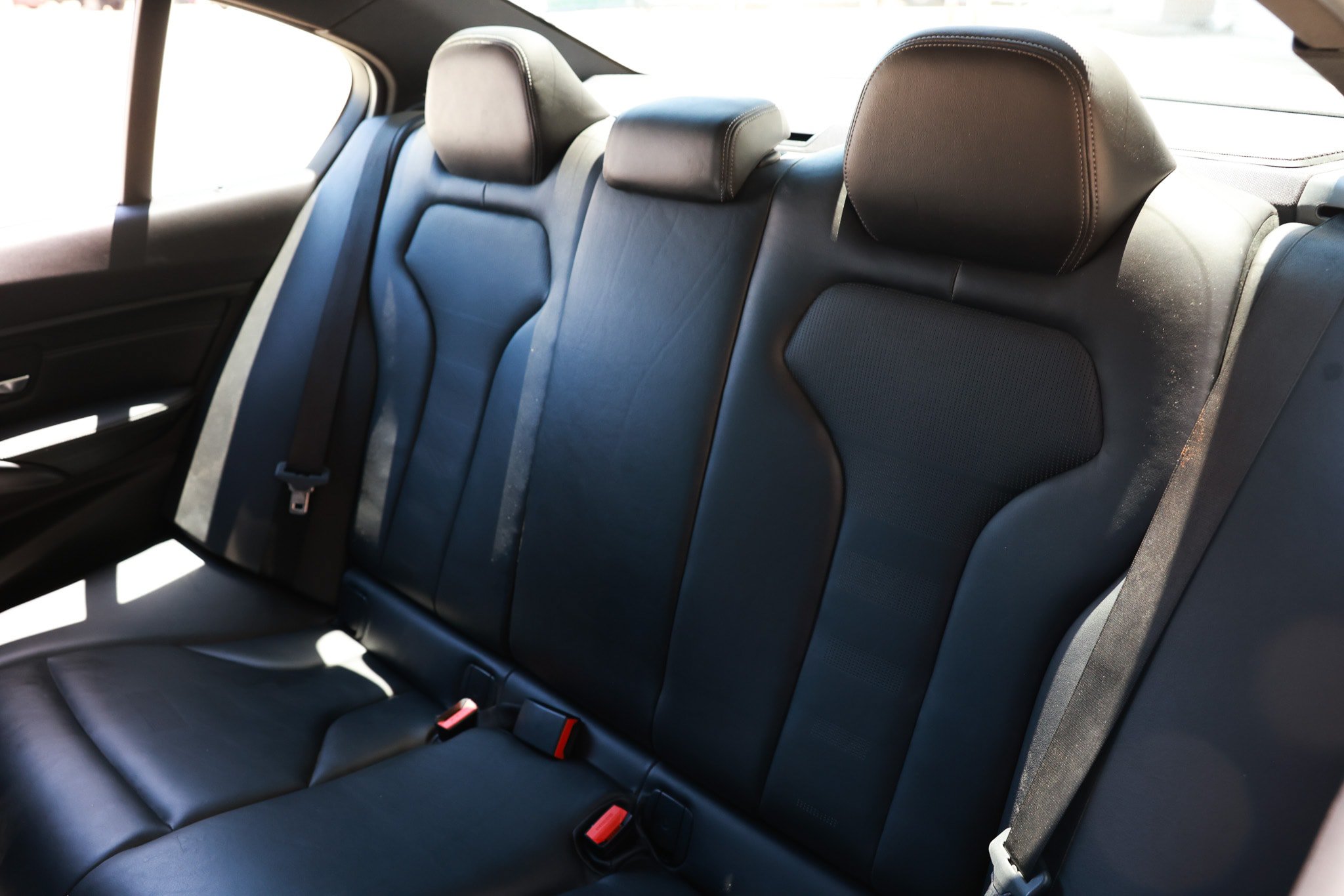 Used 2018 BMW M3 RWD image 12