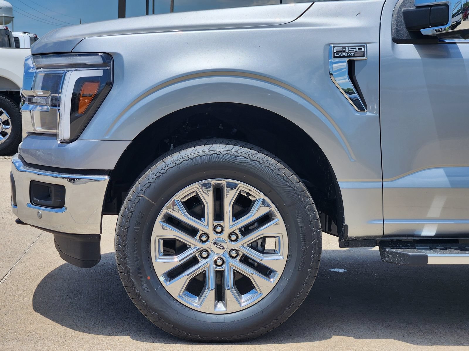 New 2026 Ford F150 Lariat w/ Equipment Group 501A Mid AWD/4WD image 9