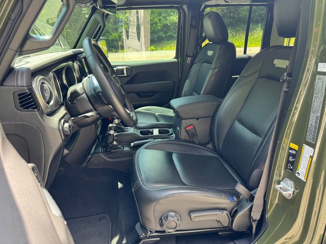Used 2021 Jeep Wrangler Unlimited Sahara AWD/4WD image 11