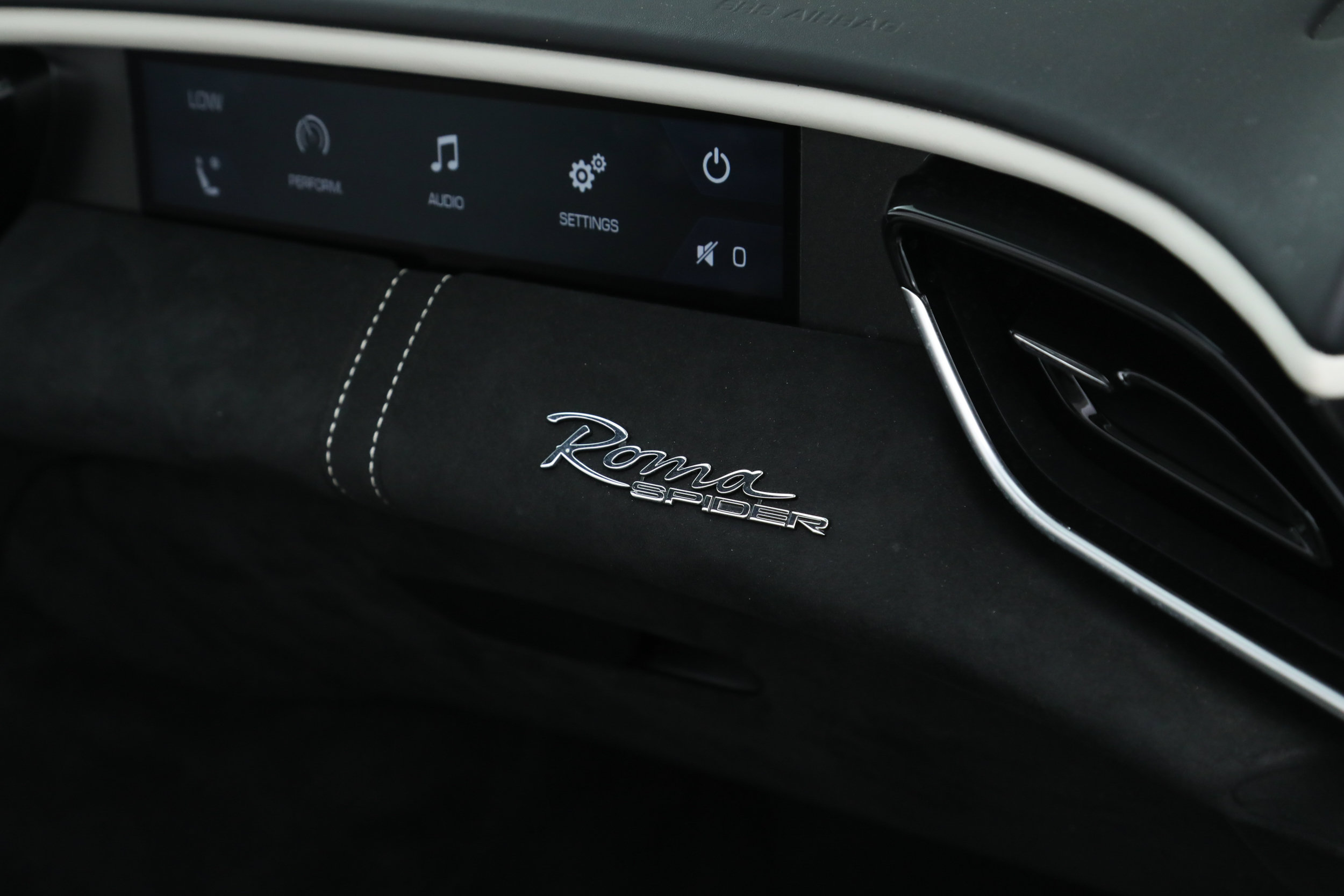 Certified 2024 Ferrari Roma Spider RWD image 22
