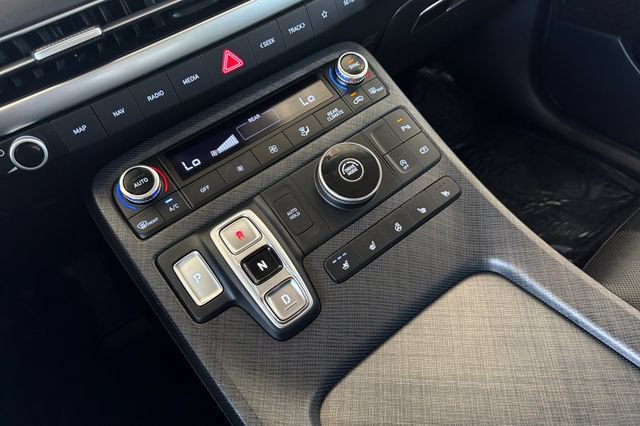 Used 2024 Hyundai Palisade Limited FWD image 28