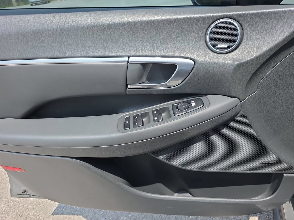 Certified 2022 Hyundai Sonata SEL Plus w/ Cargo Package FWD image 27