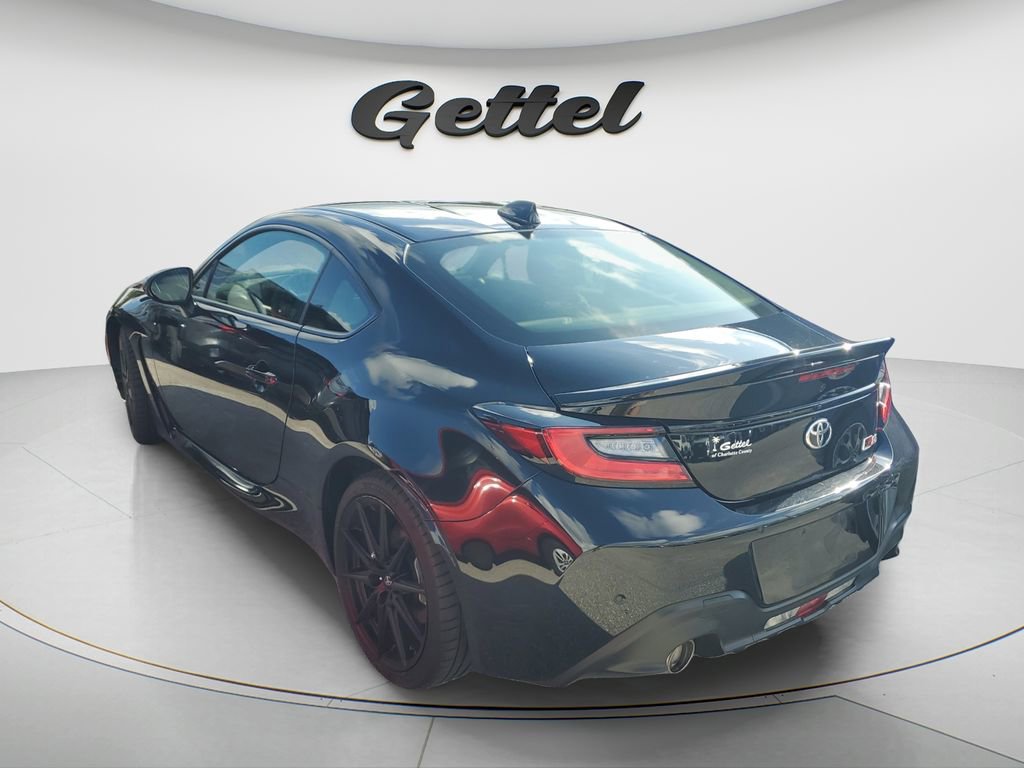Used 2024 Toyota GR86 Premium RWD image 5
