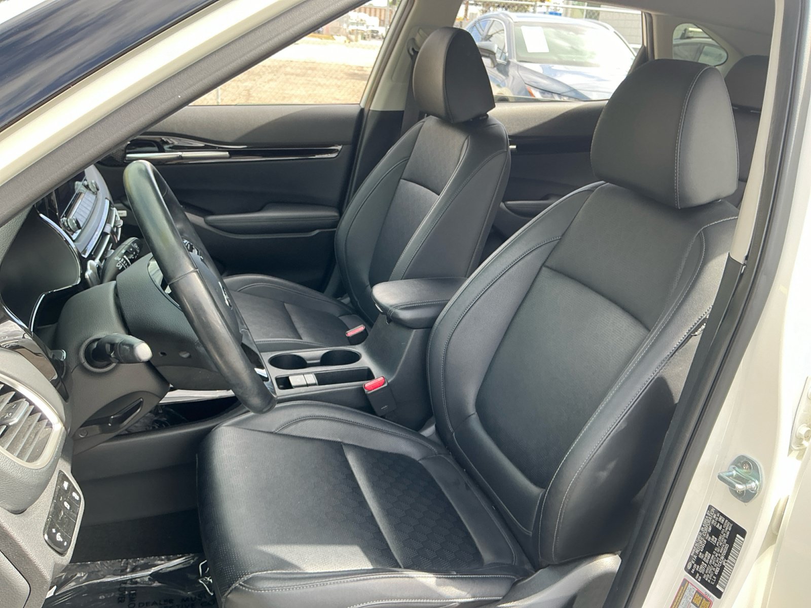 Used 2021 Kia Seltos SX w/ SX Sunroof Package AWD/4WD image 15
