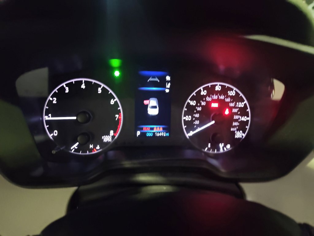 Used 2024 Toyota Corolla LE FWD image 8
