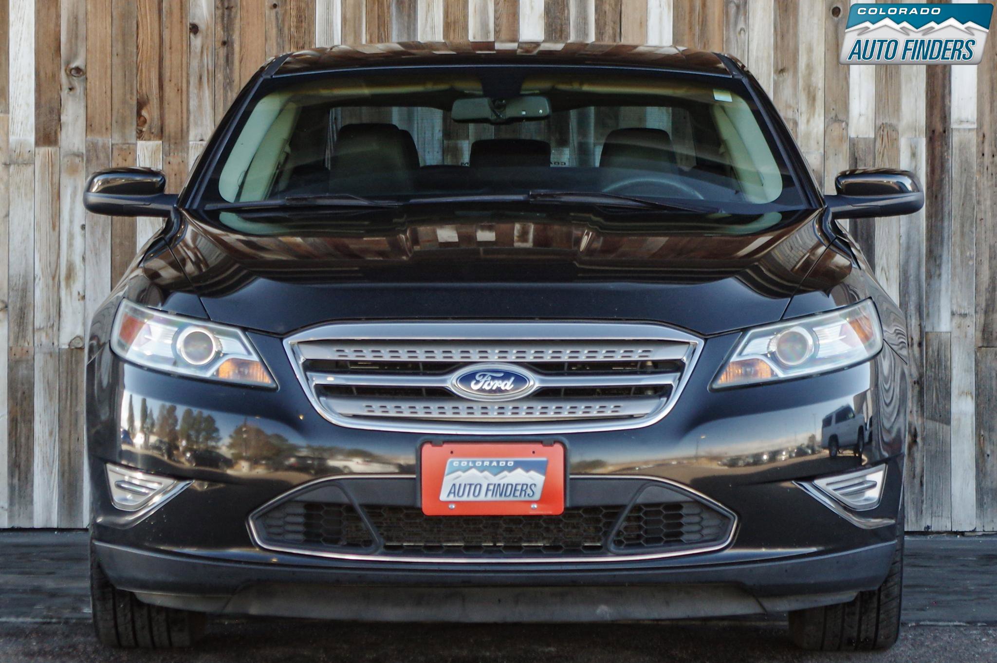 Used 2011 Ford Taurus SHO image 6