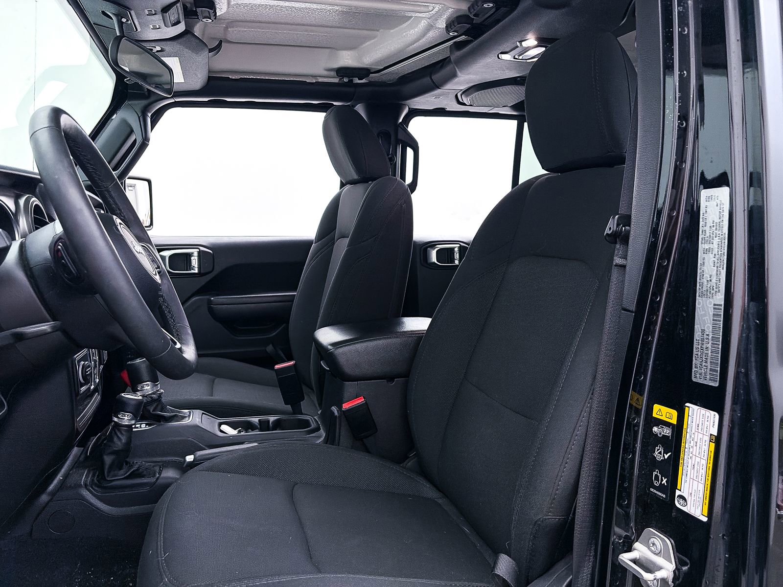 Used 2023 Jeep Wrangler Sport S image 15