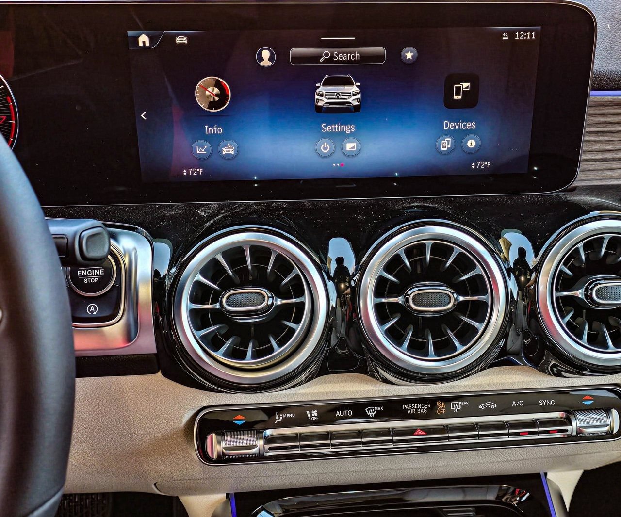 New 2026 Mercedes-Benz GLB 250 4MATIC image 16