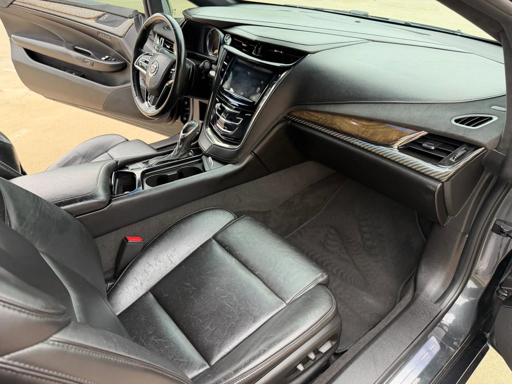 Used 2014 Cadillac ELR w/ Luxury Package FWD image 23