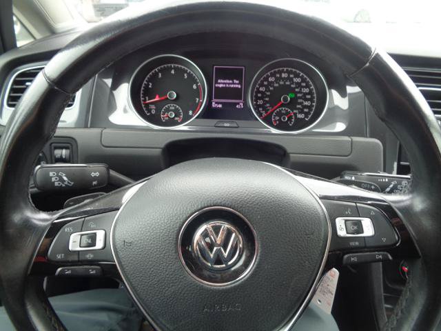 Used 2019 Volkswagen Golf S FWD image 25