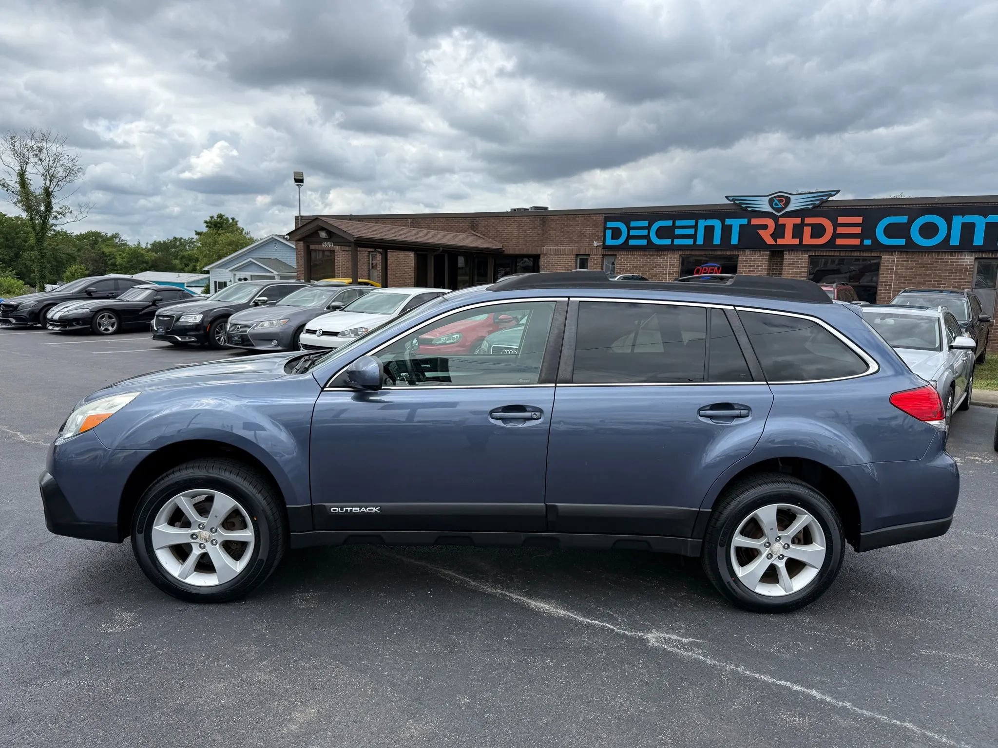 Used 2014 Subaru Outback 2.5i Premium image 6