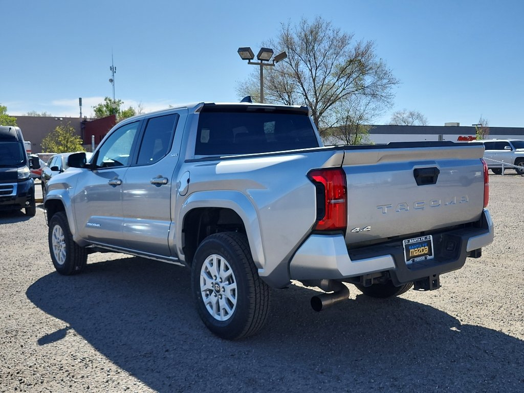 Used 2024 Toyota Tacoma SR5 image 8