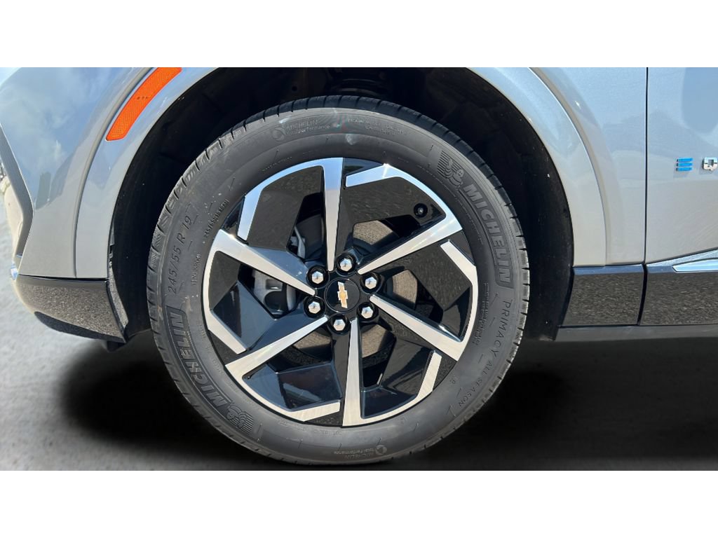 Certified 2025 Chevrolet Equinox EV LT w/ Convenience Package AWD/4WD image 34