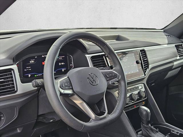 Used 2023 Volkswagen Atlas Cross Sport SE FWD image 12