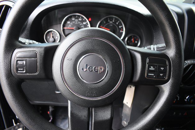 Used 2012 Jeep Wrangler Sport AWD/4WD image 29