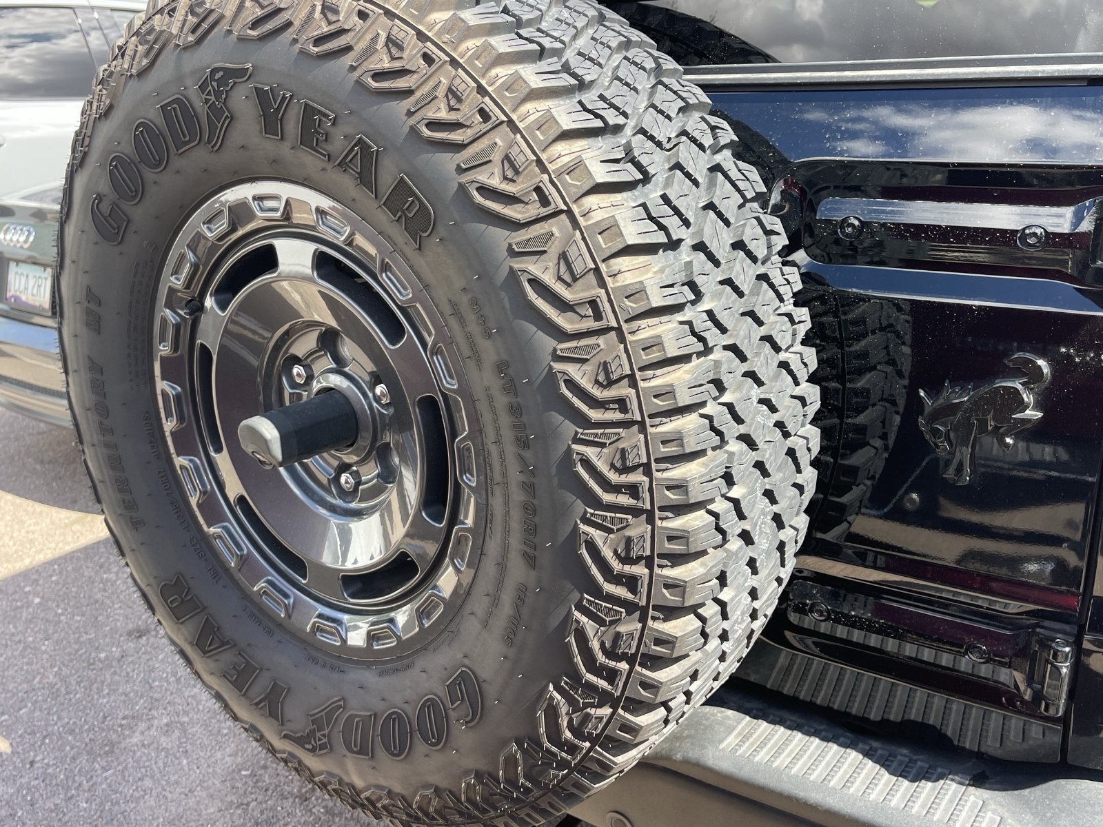 Used 2024 Ford Bronco Badlands AWD/4WD image 6