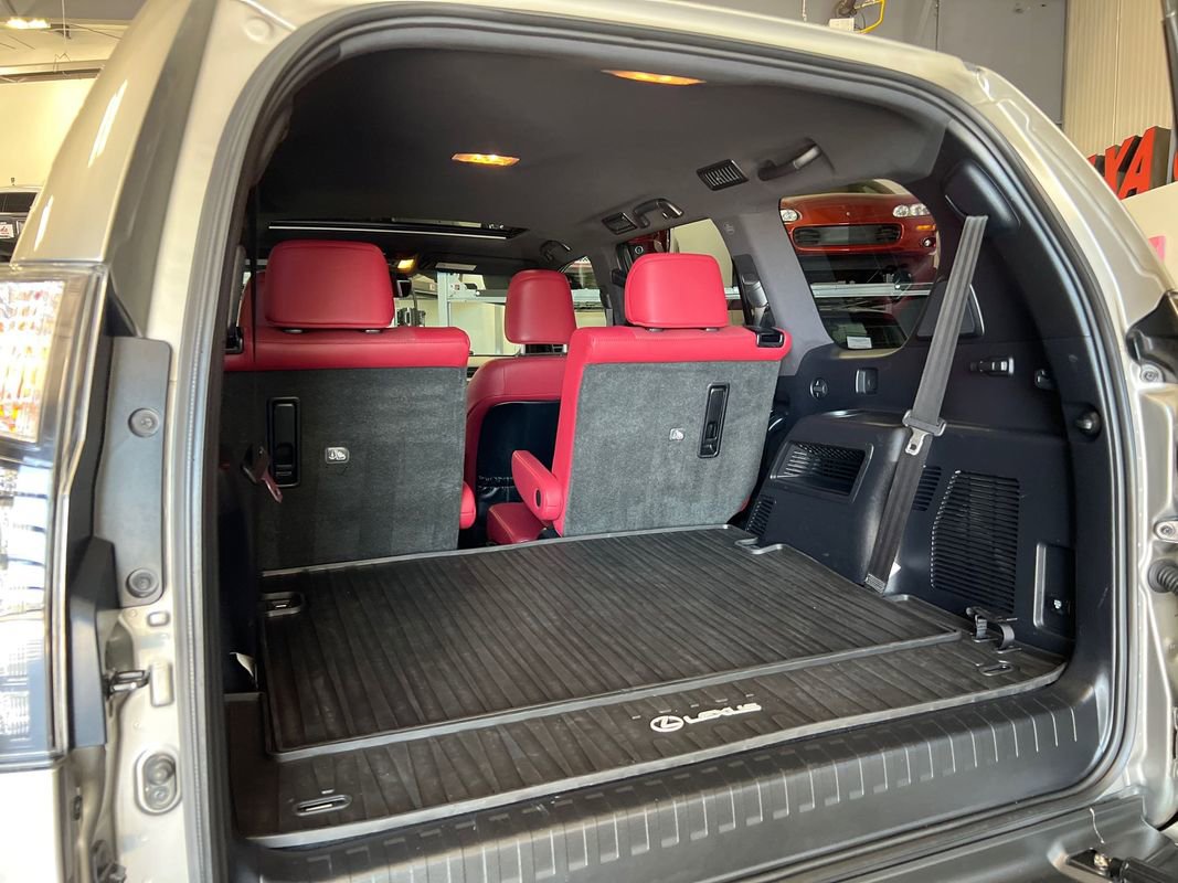 Used 2023 Lexus GX 460 Premium image 50