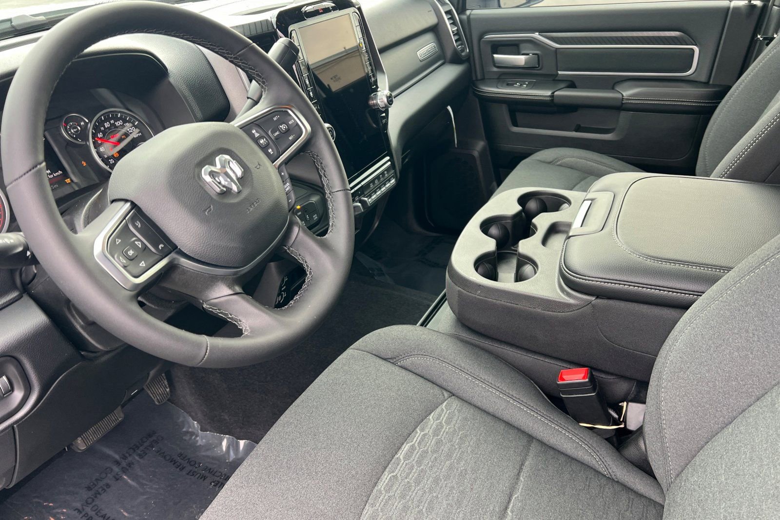 New 2026 RAM 3500 Big Horn AWD/4WD image 6