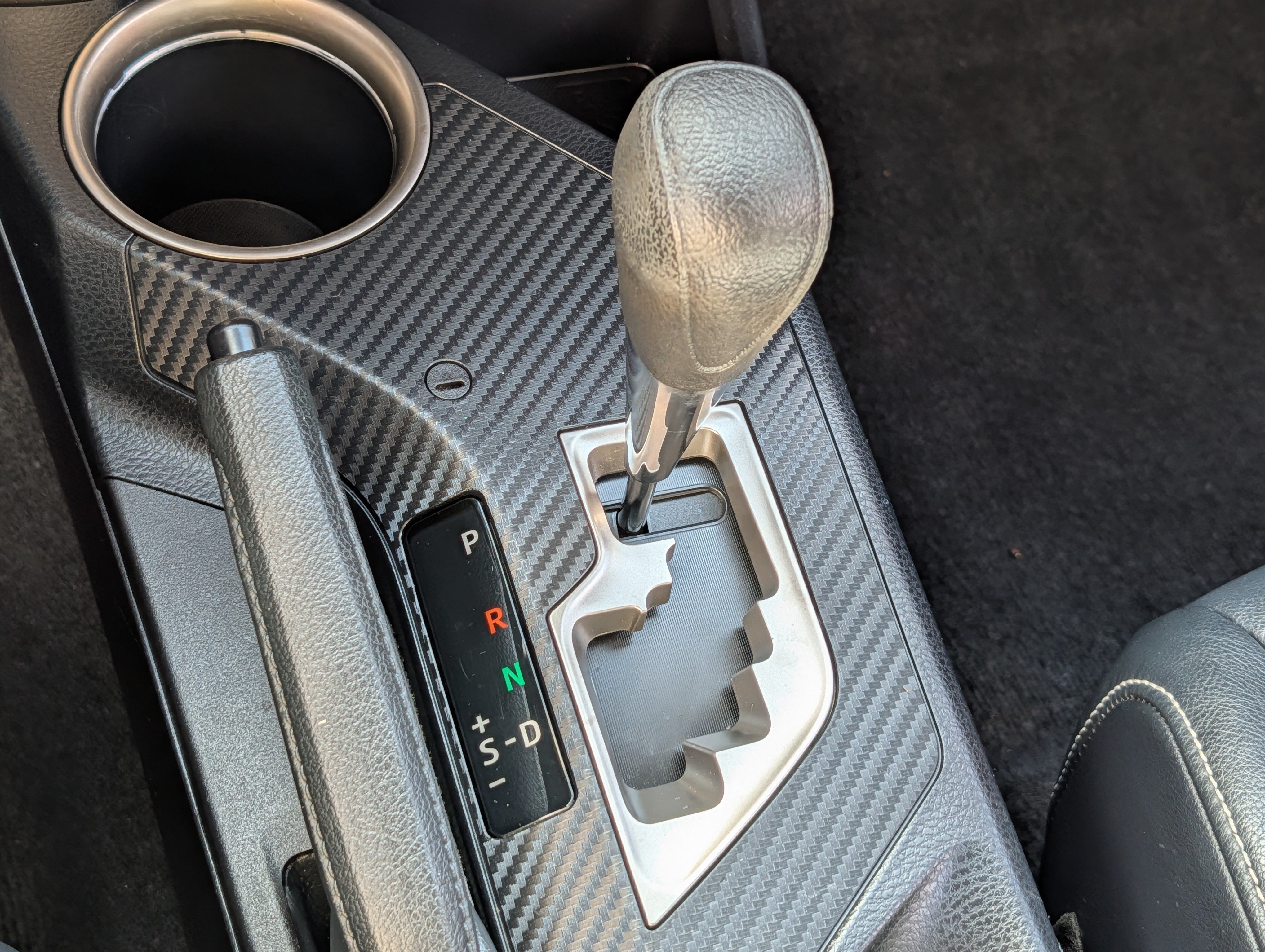 Used 2014 Toyota RAV4 XLE AWD/4WD image 24