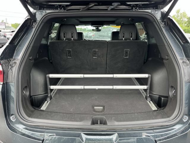 Used 2020 Chevrolet Blazer Premier w/ Driver Confidence II Package FWD image 11
