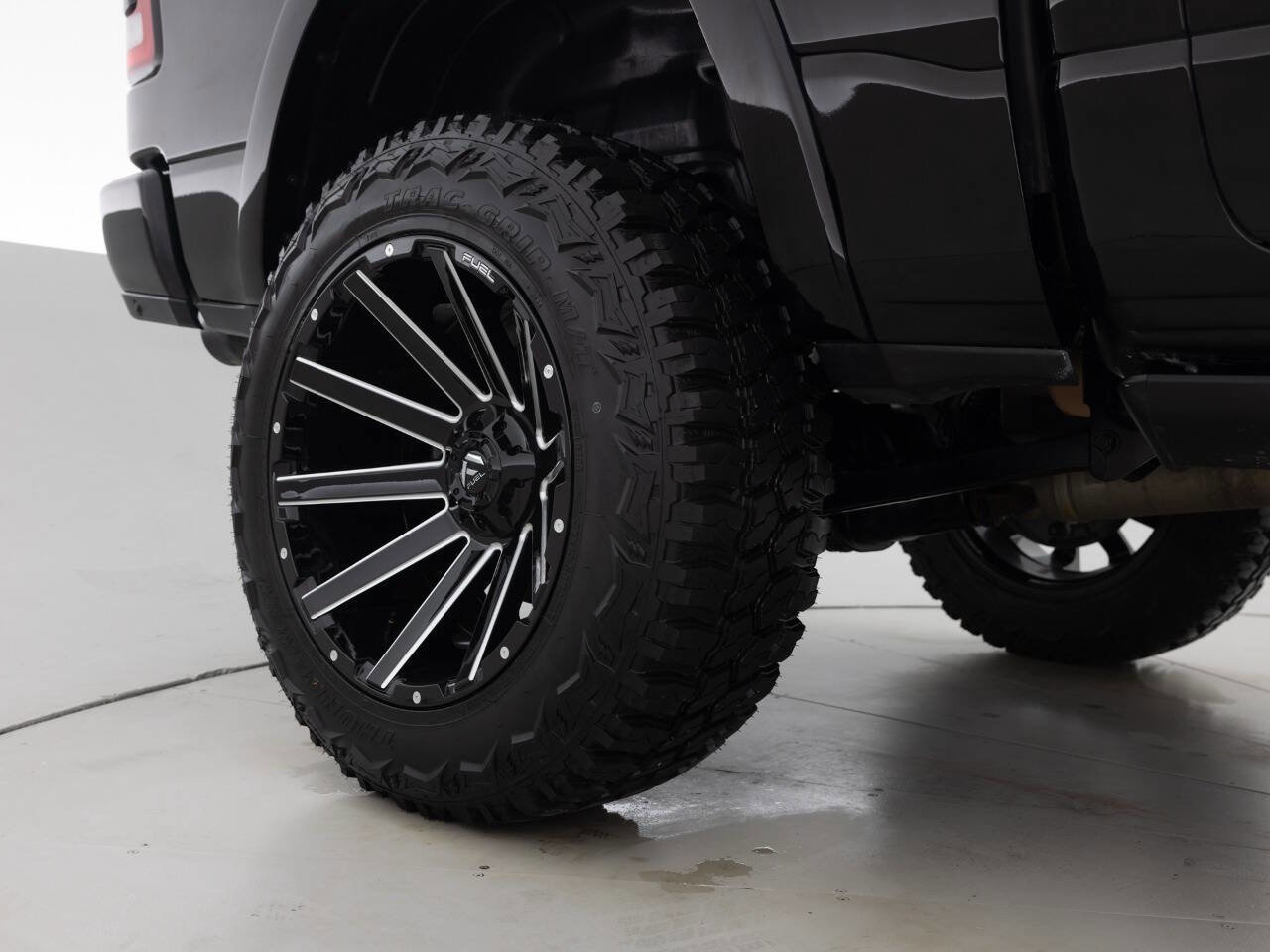 Used 2021 RAM 1500 Limited w/ Night Edition image 19