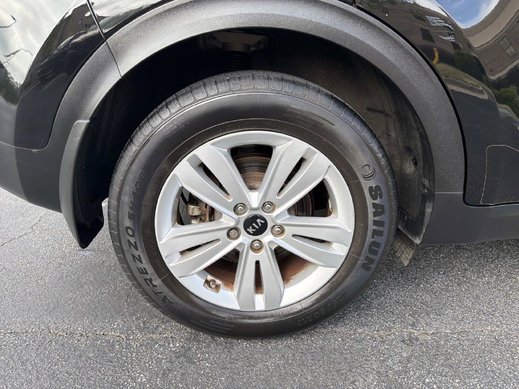 Used 2019 Kia Sportage LX FWD image 40