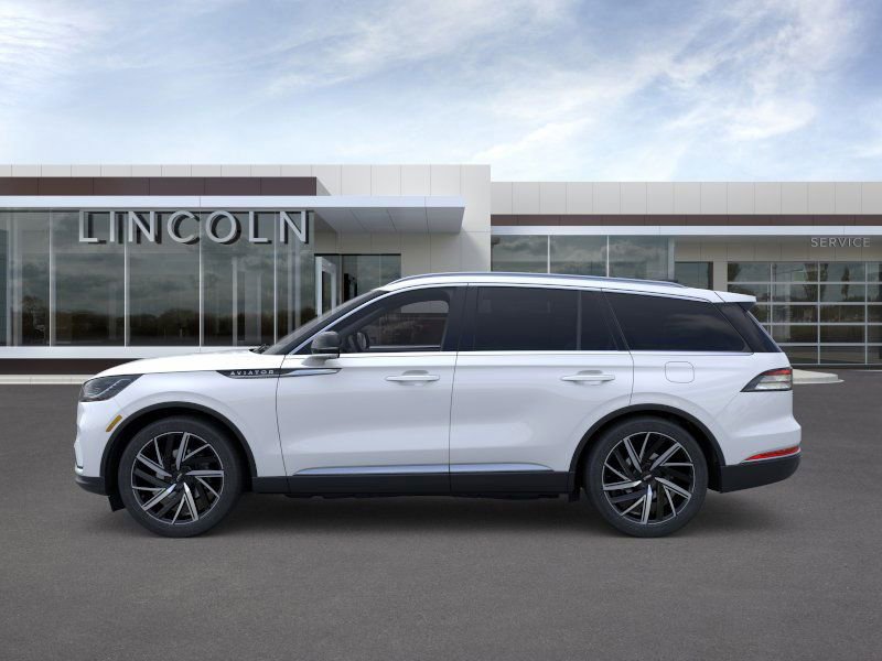 New 2025 Lincoln Aviator Reserve w/ Equipment Group 201A image 3