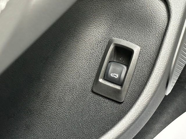 New 2025 BMW i4 M50 image 25