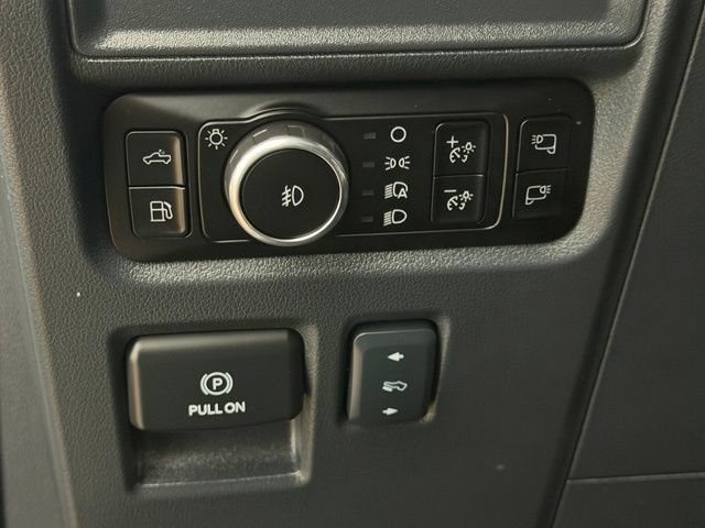 Used 2025 Ford F150 Platinum w/ Equipment Group 702A High AWD/4WD image 18