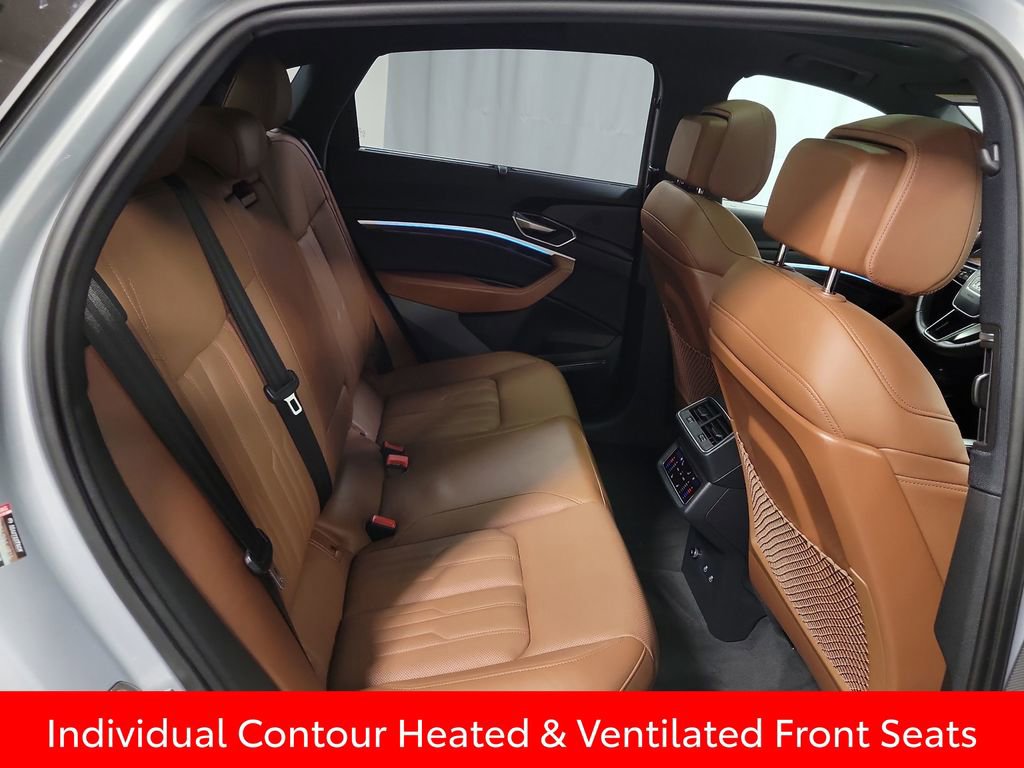 Used 2022 Audi e-tron Prestige w/ Prestige Package image 24
