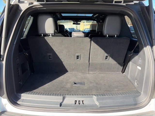 Used 2023 Ford Expedition Limited image 28