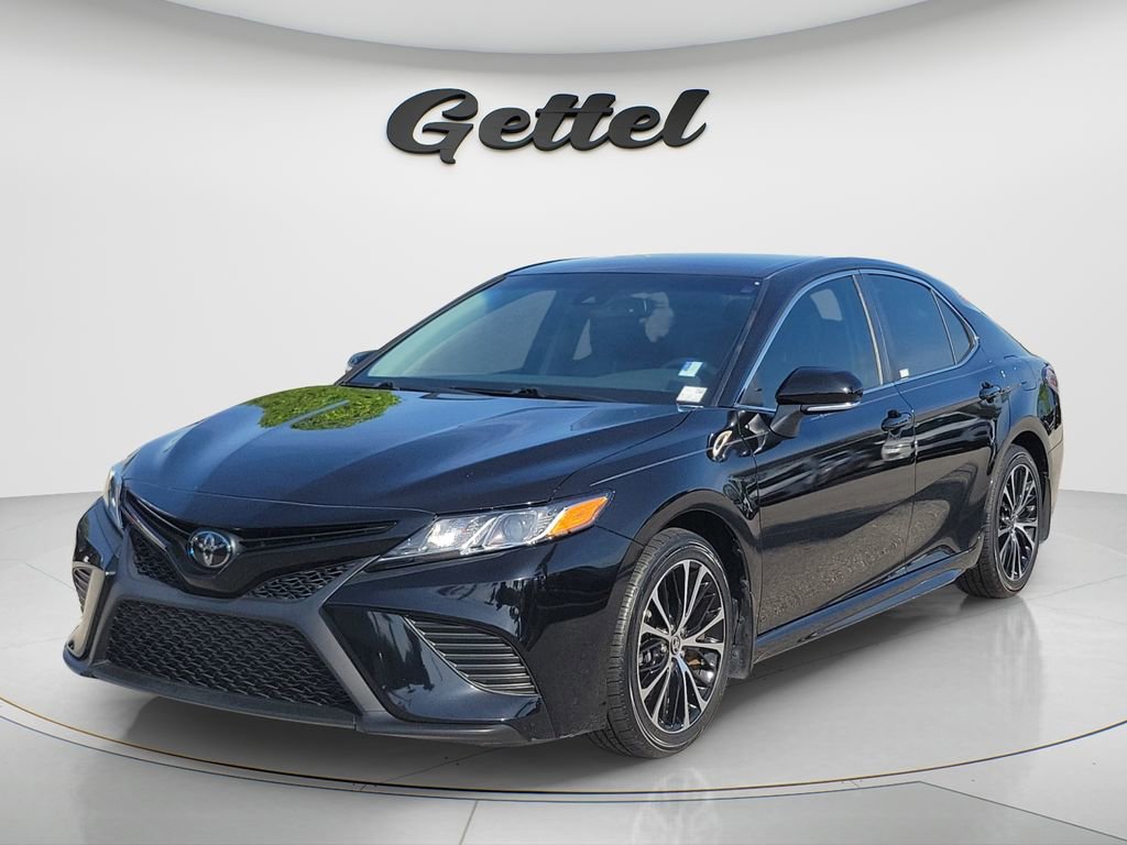 Certified 2020 Toyota Camry SE w/ Convenience Package