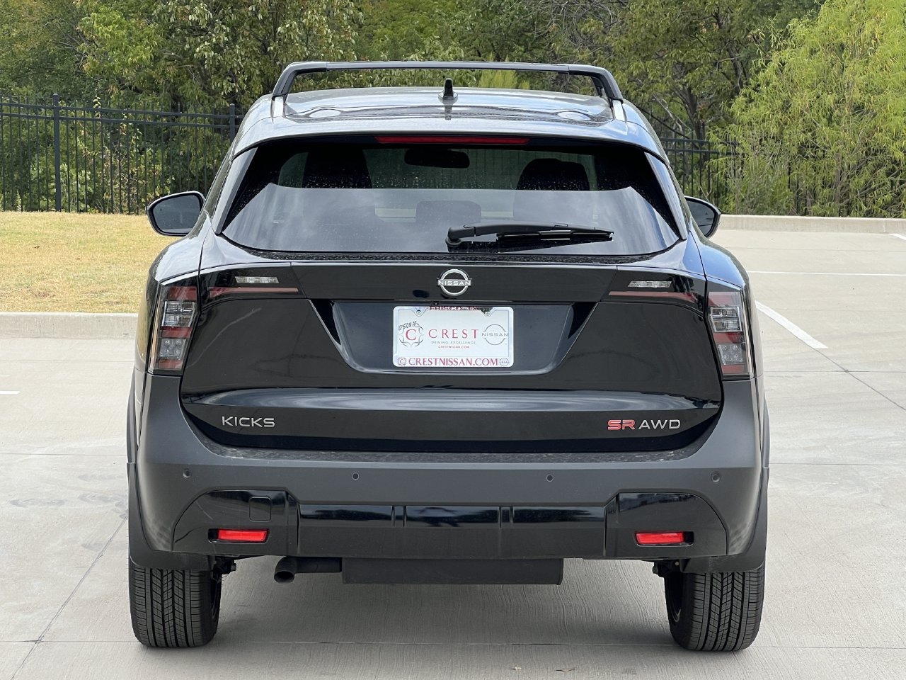 New 2026 Nissan Kicks SR w/ Cold Weather Package AWD/4WD image 5