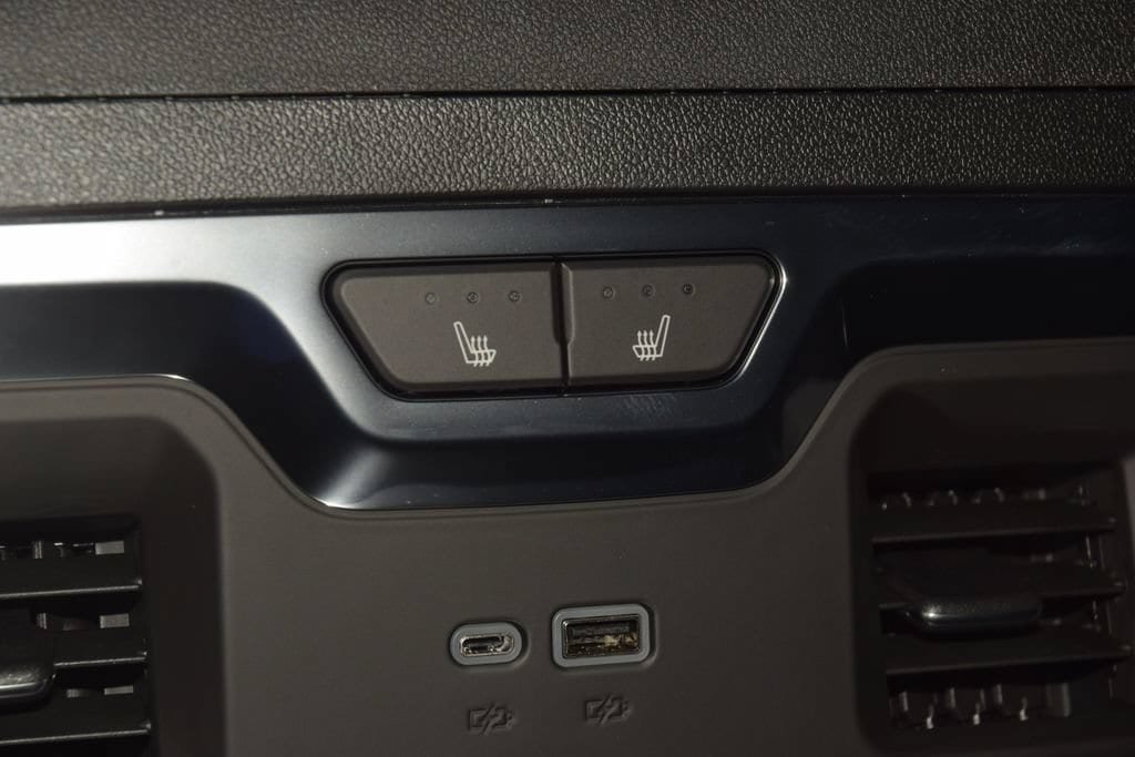 New 2026 Chevrolet Silverado 2500 High Country w/ High Country Premium Package AWD/4WD image 48