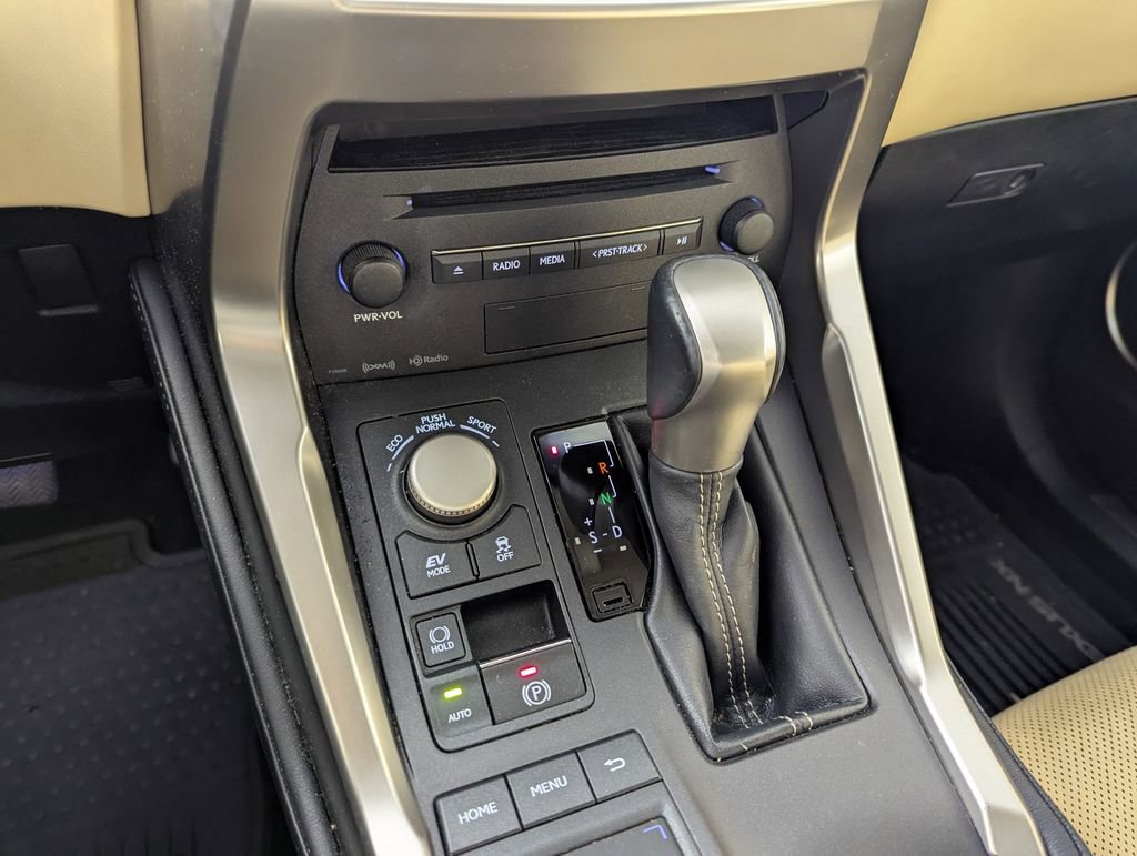 Used 2015 Lexus NX 300h FWD w/ Luxury Package image 12