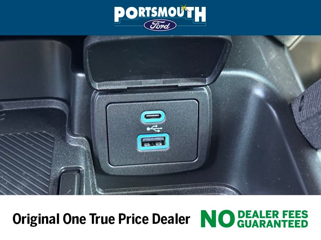 New 2025 Ford Bronco Badlands image 18