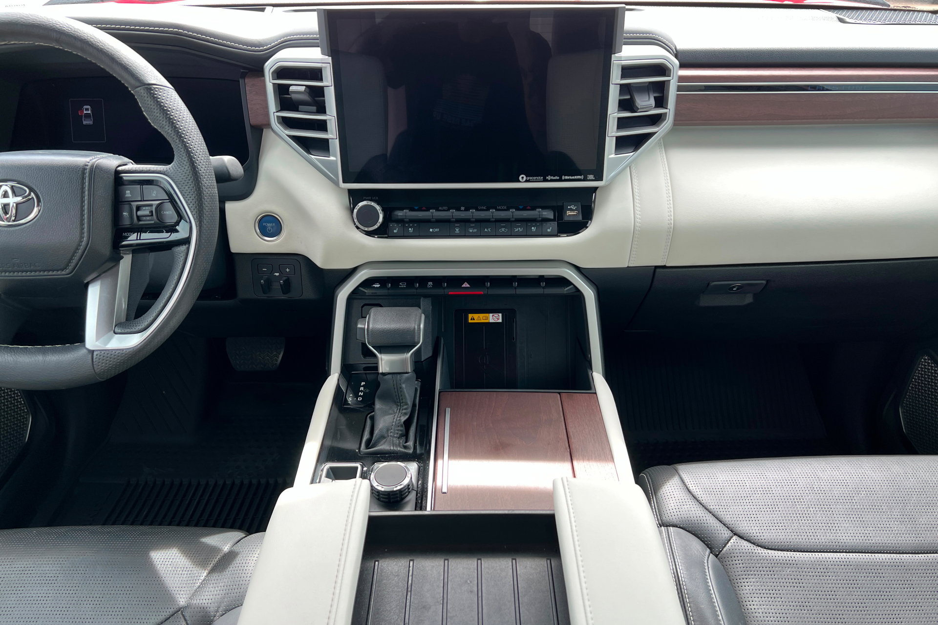 Used 2024 Toyota Tundra Capstone AWD/4WD image 14
