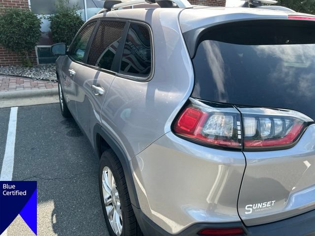 Used 2019 Jeep Cherokee Latitude w/ Popular Appearance Group FWD image 5